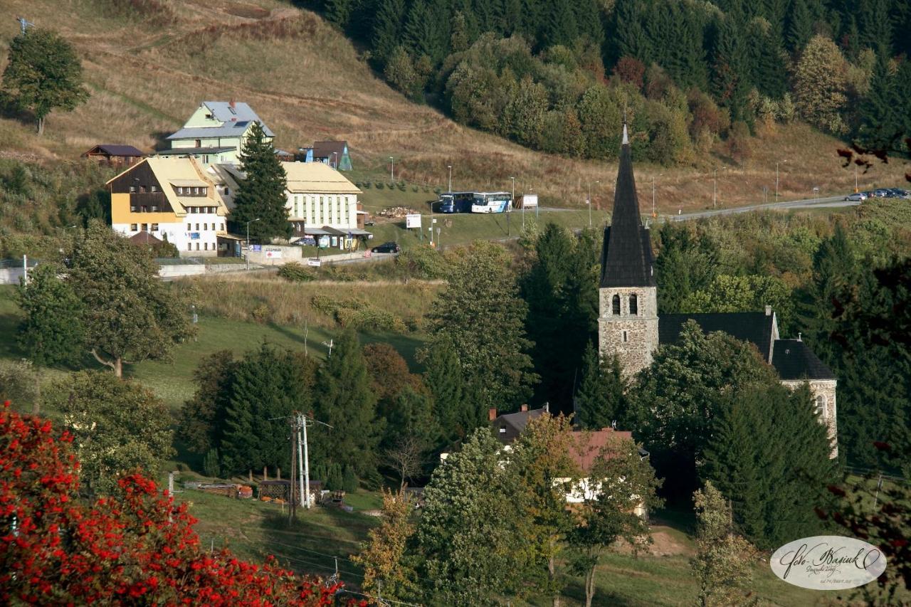 Hotel Straszny Dwor Duszniki Zdrój Exteriér fotografie