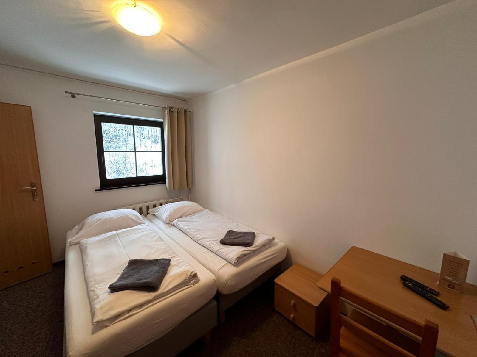 Hotel Straszny Dwor Duszniki Zdrój Pokoj fotografie