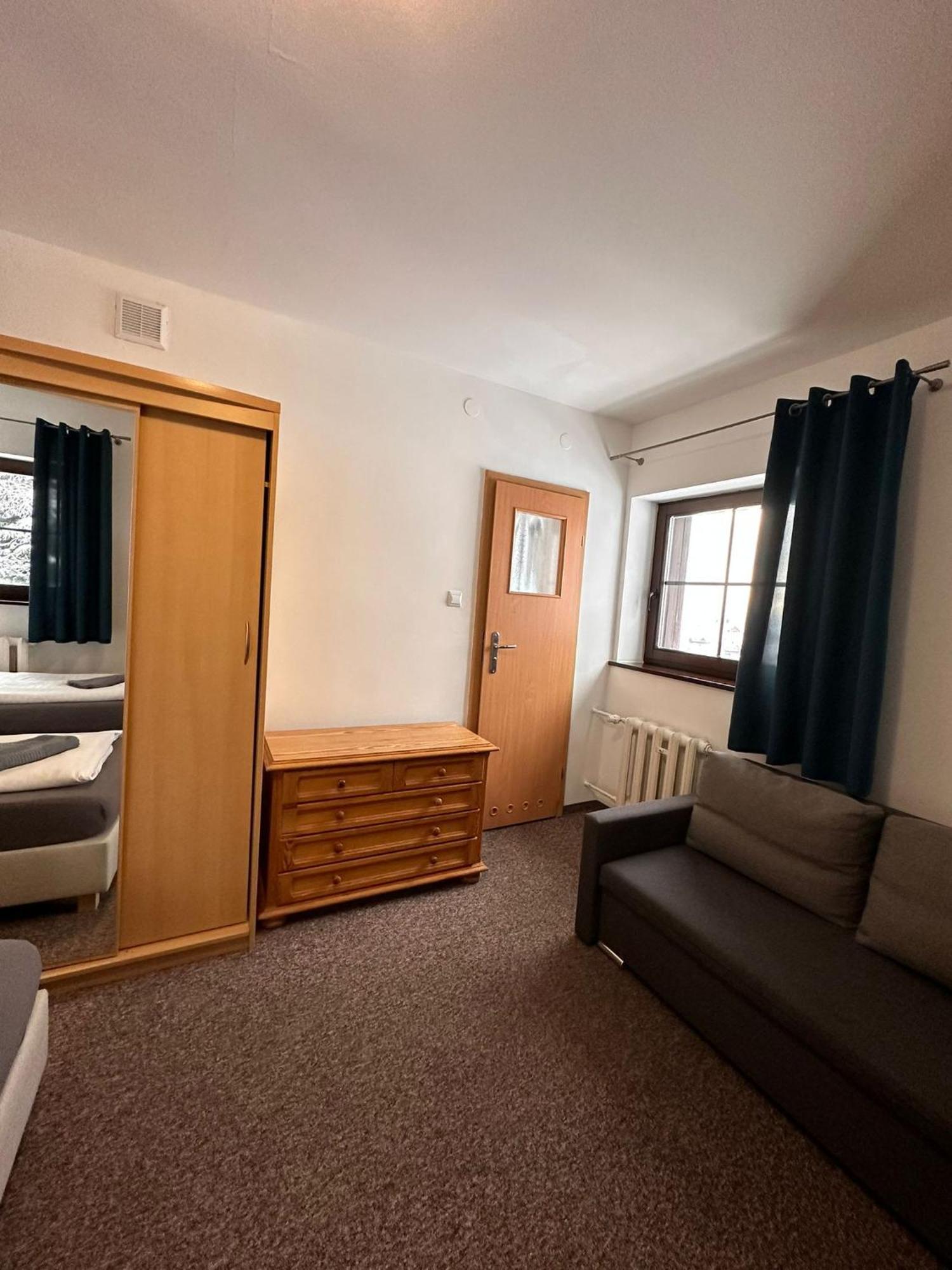 Hotel Straszny Dwor Duszniki Zdrój Pokoj fotografie