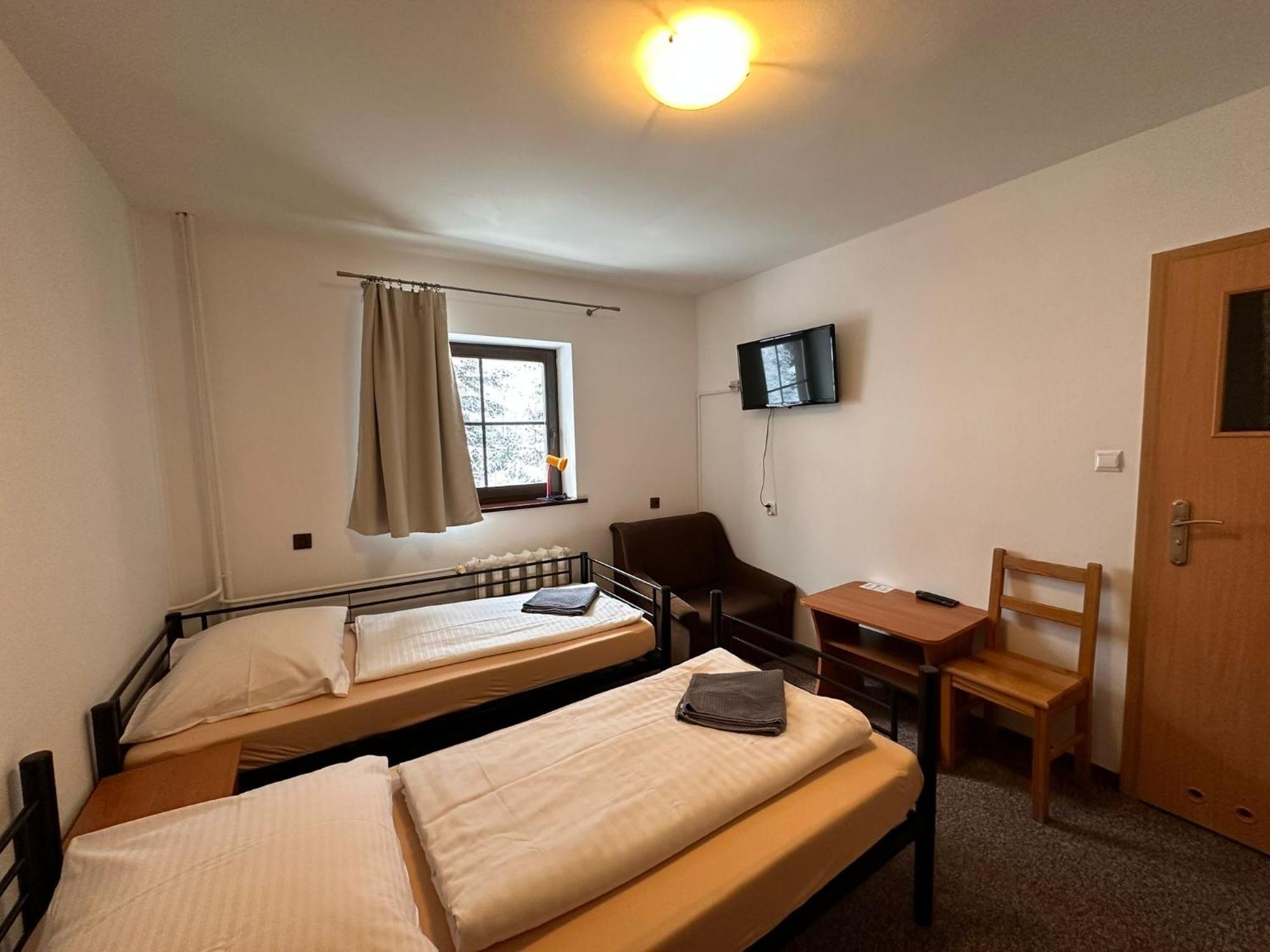Hotel Straszny Dwor Duszniki Zdrój Pokoj fotografie